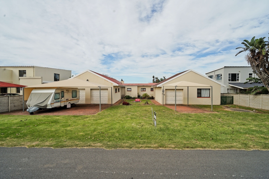 3 Bedroom Property for Sale in Kidds Beach Eastern Cape